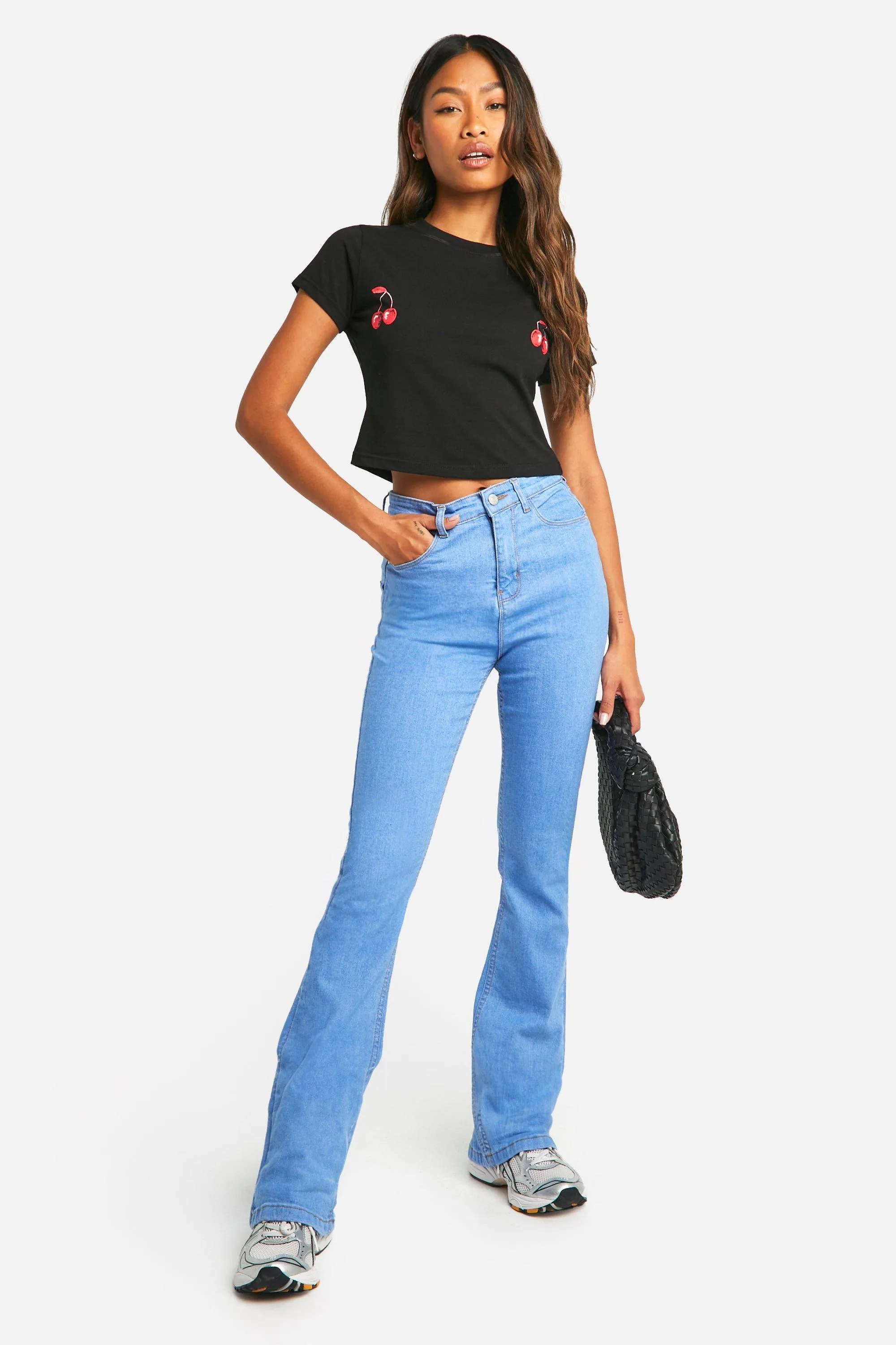 Mid Rise Butt Shaping Flared Jeans