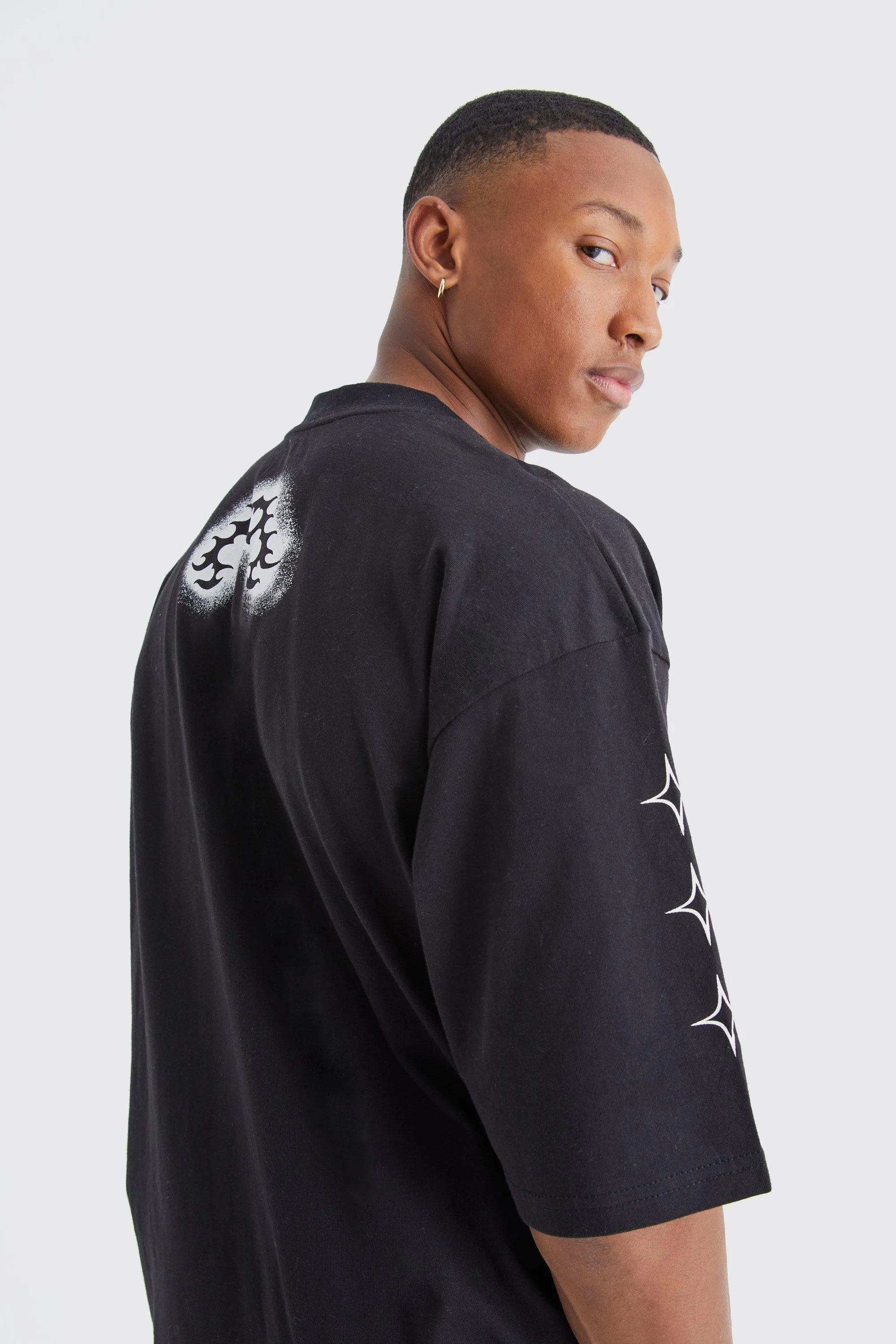 T-Shirts | Oversized Boxy Half Sleeve Worldwide T-shirt | boohooMAN